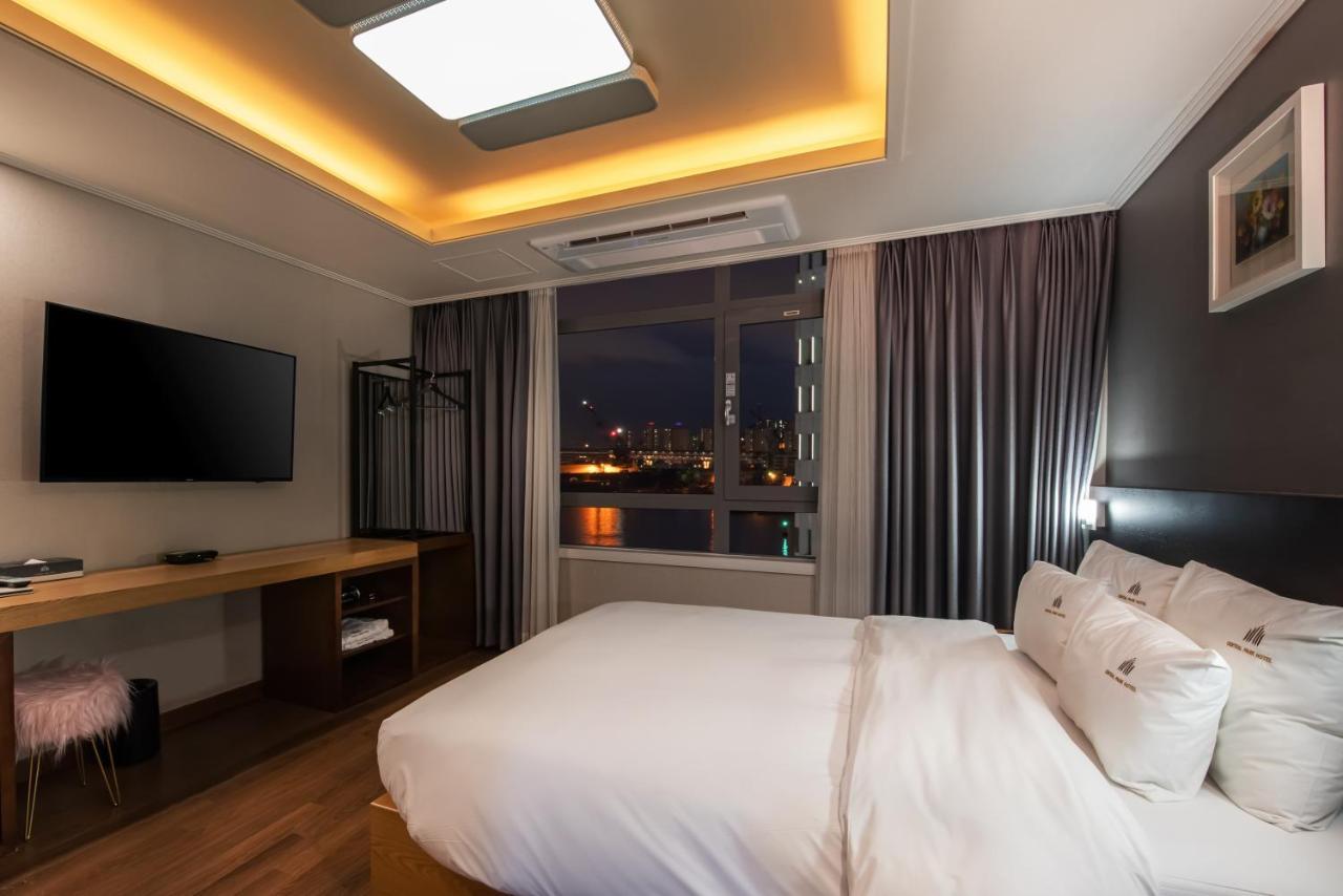 Central Park Hotel Пусан Екстериор снимка
