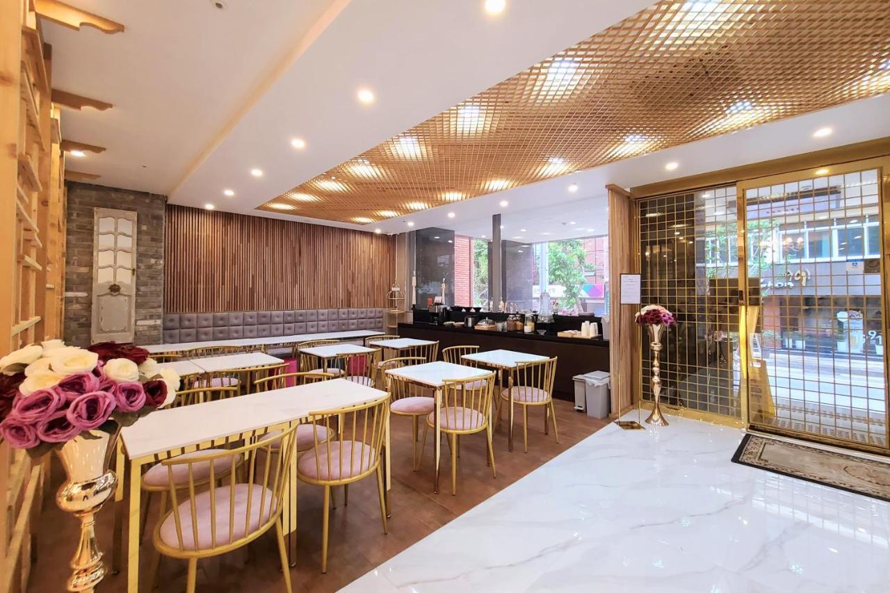 Central Park Hotel Пусан Екстериор снимка