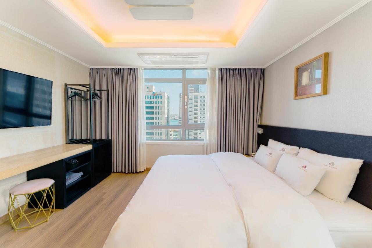 Central Park Hotel Пусан Екстериор снимка