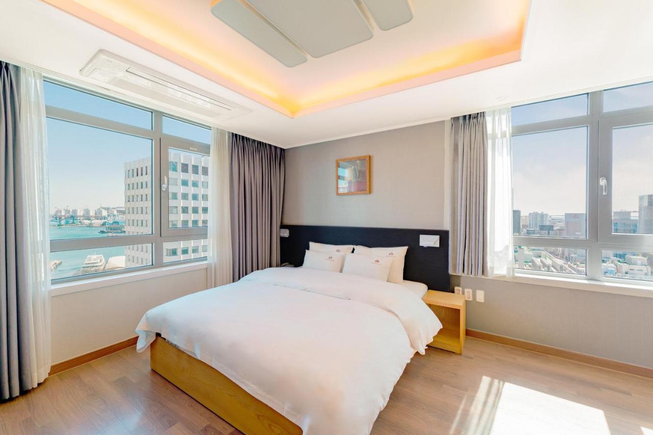 Central Park Hotel Пусан Екстериор снимка