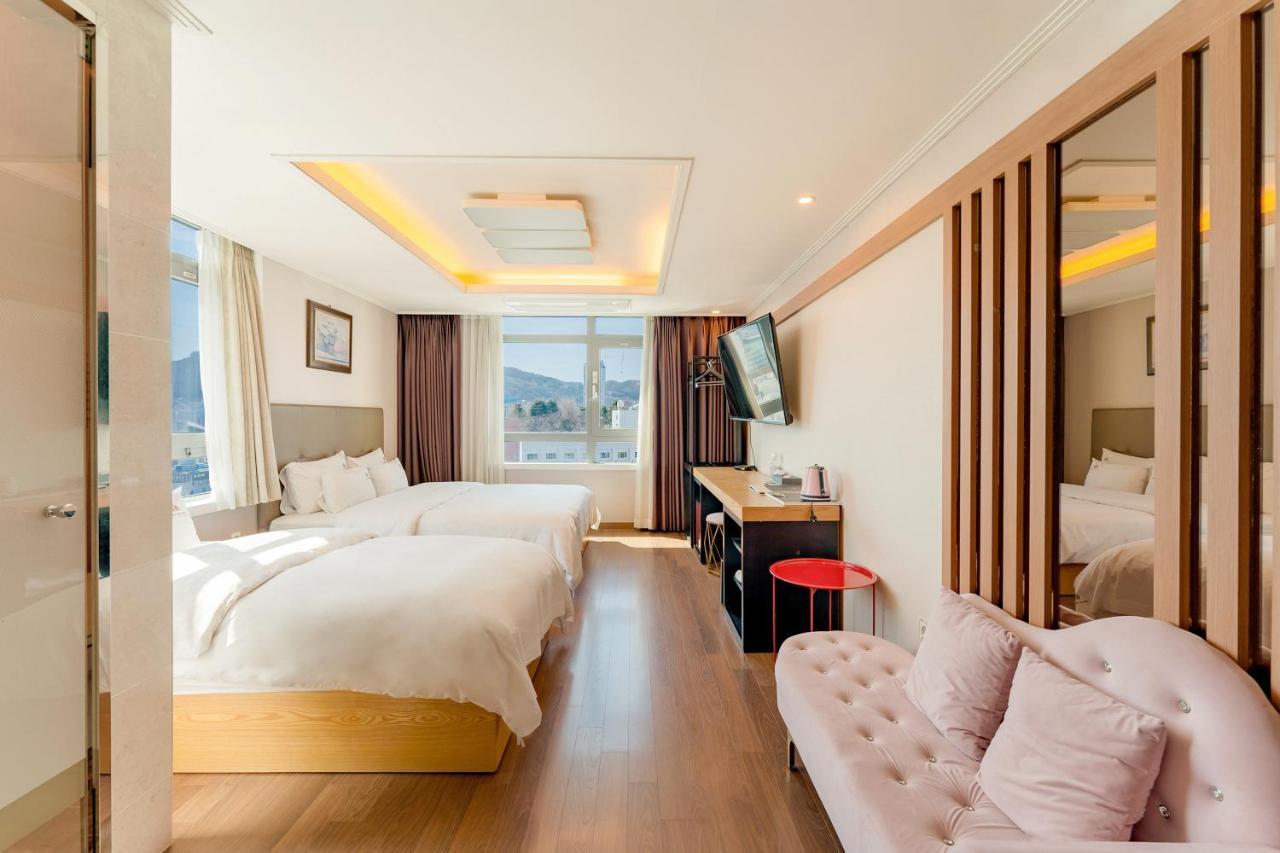 Central Park Hotel Пусан Екстериор снимка
