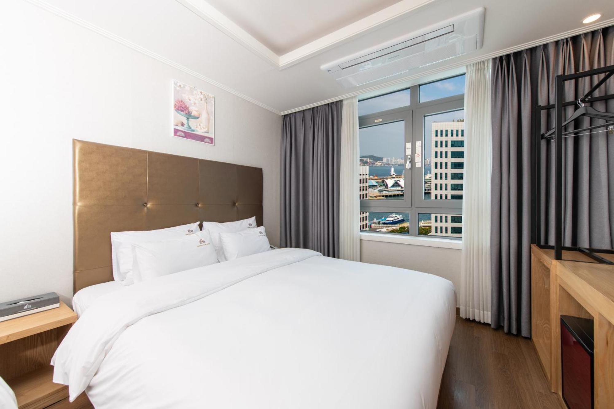 Central Park Hotel Пусан Стая снимка